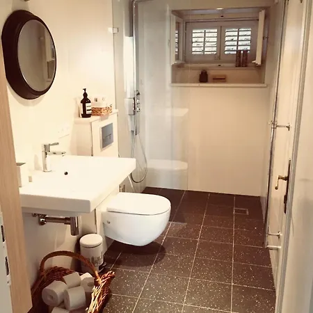 Apartment Large Garden 10min Walk To Old Town *